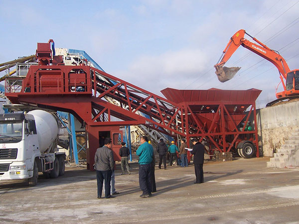 mini mobile concrete batching plant