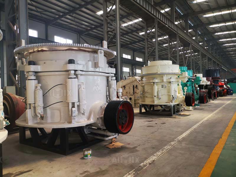 Multi cylinder hydraulic cone crusher