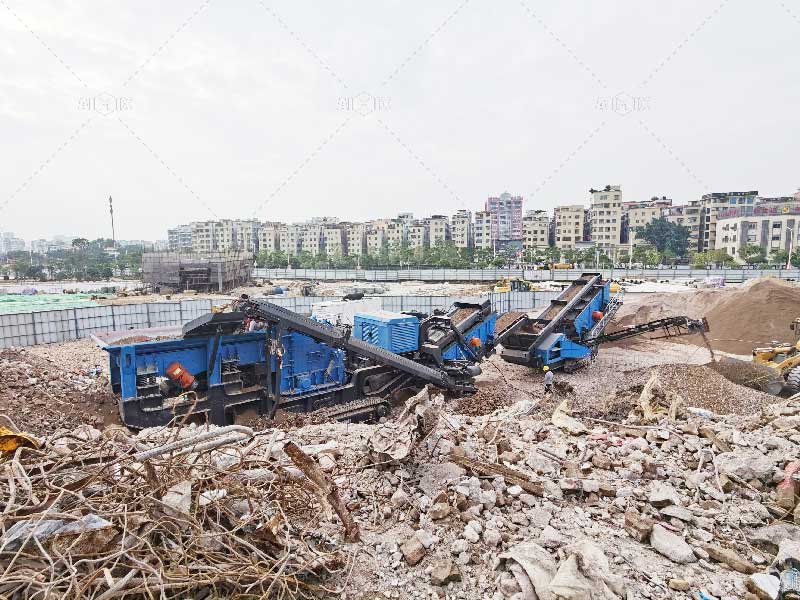 Mobile Stone Crushing Plant